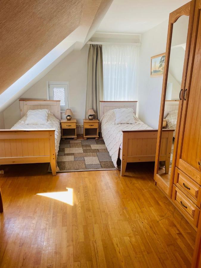 Hotel Old House Nido Extérieur photo